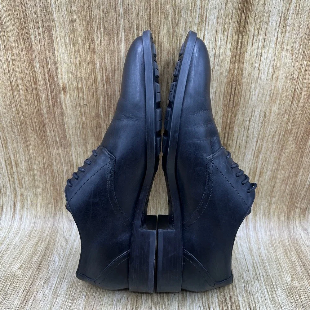 Cole Haan Hawthorne Men's Size 9.5 M Black Leather Plain Toe Dress Shoes C32351
